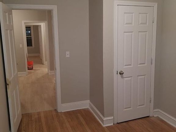 3rd image of 334 Sanford Ave APT 1
