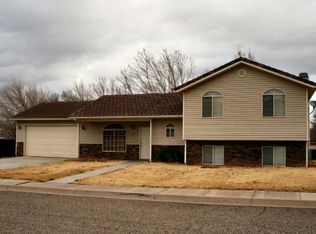 72 W 1000 S, Hurricane, UT 84737