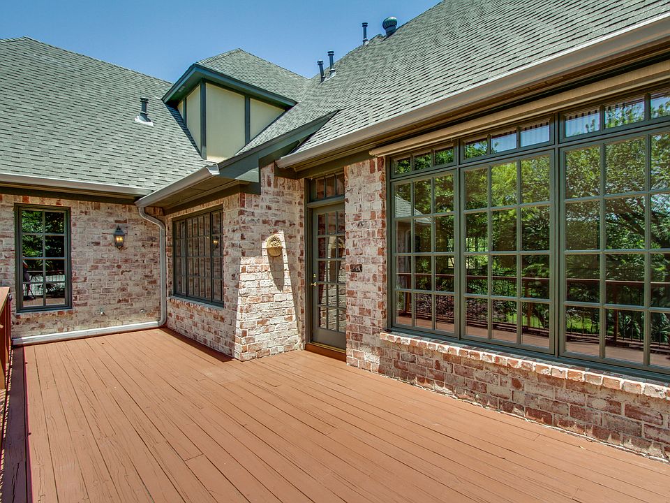 1st image of 7014 Woodridge Dr