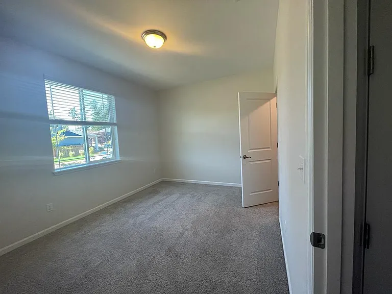 18444 139th St E — Photo 25