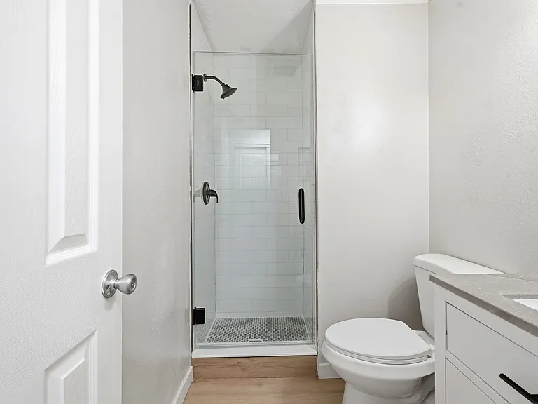 8511 J R Manor Dr — Photo 27
