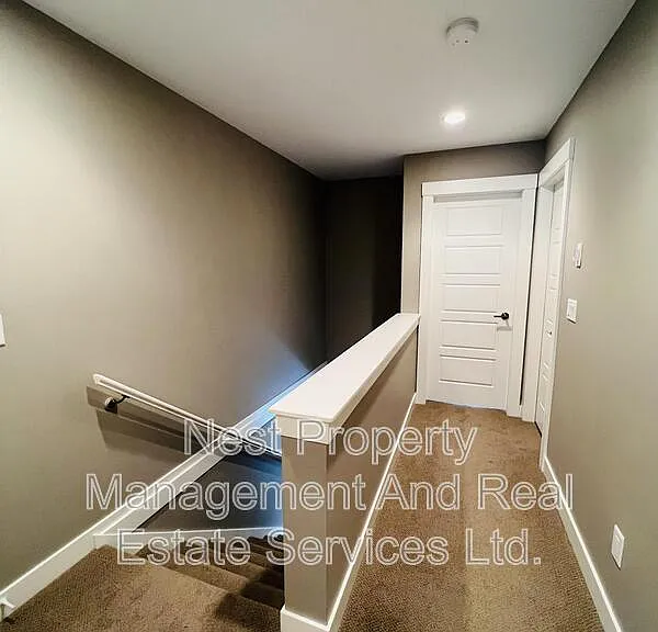 110 Baxter Ave #504 — Photo 6