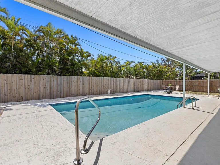 155 Englewood Heights Rd — Photo 15