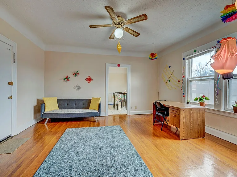 Heights Apartments on Overlook — Photo 5