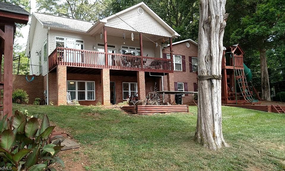 1st image of 1611 Warf Rd