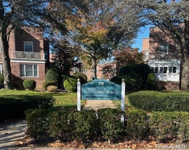 250 Central Avenue #C211, Lawrence, NY, 11559