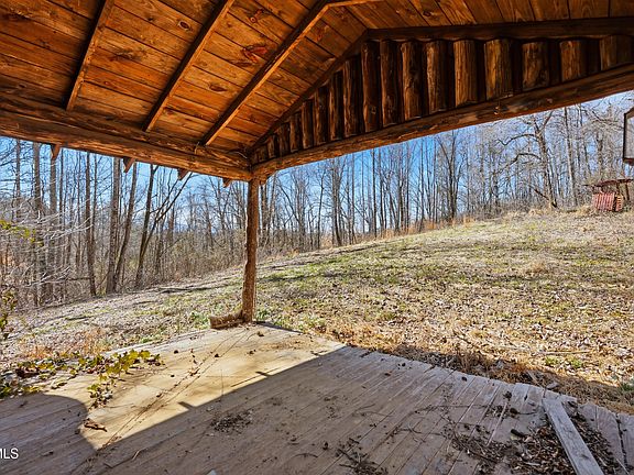 2nd image of 597 Cavern Rd