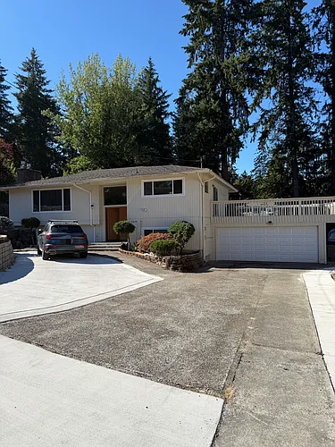 15428 SE 21st Pl Photo 1