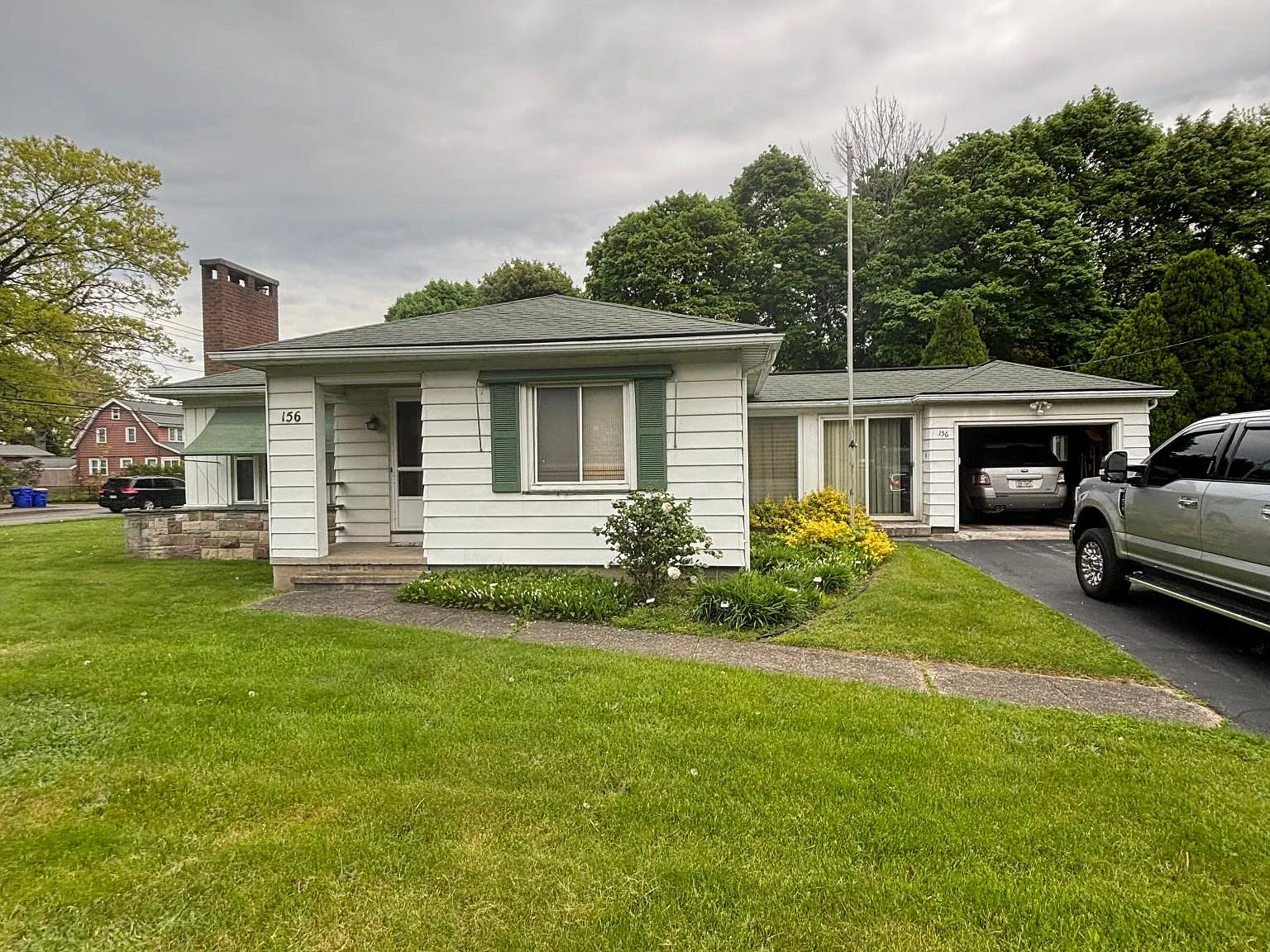 161 Maiden Ln — Photo 1