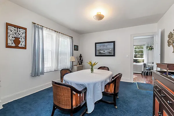 Sold by Daniel Gale Sotheby's International Realty | media 6