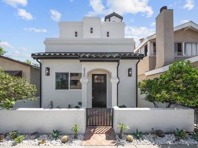 330 8th St, Seal Beach, CA, 90740