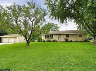 6902 117th Ave N, Champlin, MN 55316