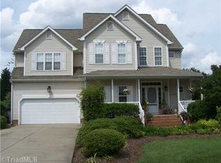 4141 Queens Grant Rd, Jamestown, NC 27282