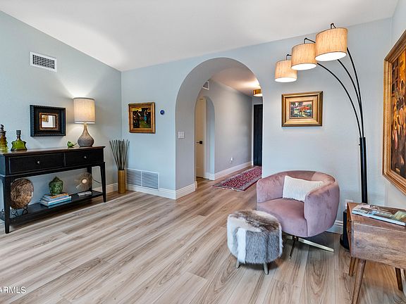 3rd image of 8430 E Del Norte Court