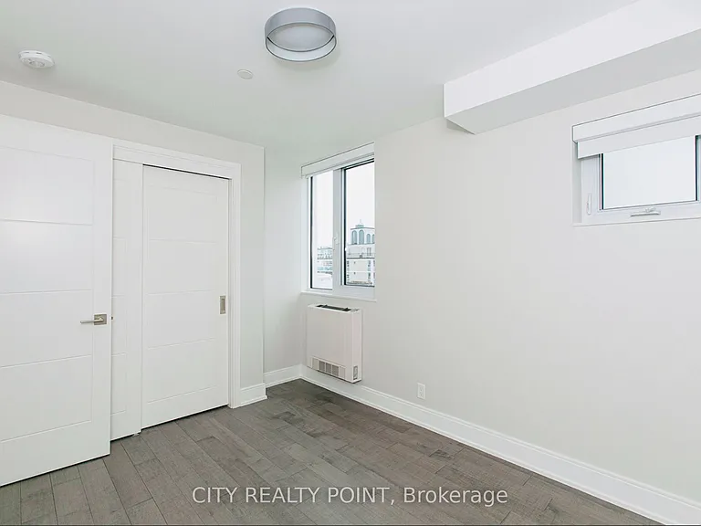 11 Walmer Rd #103 — Photo 3