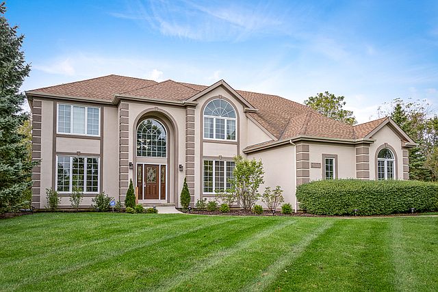 1st image of 21177 W Creekside Dr