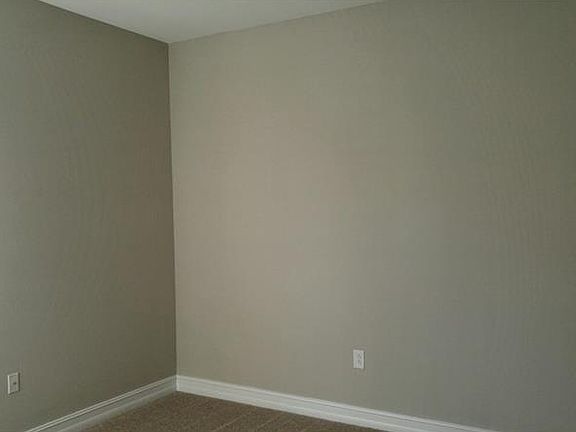 3rd image of 131 Maraviya Blvd