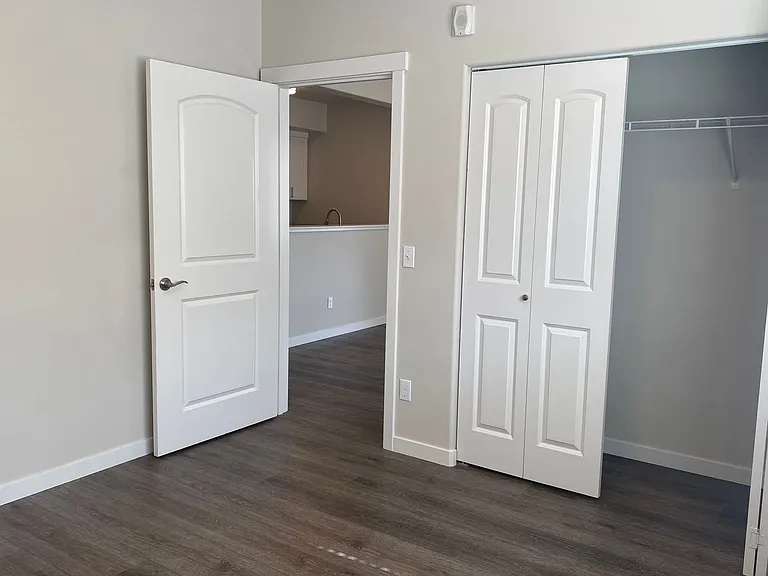 809 S Emerson St — Photo 14