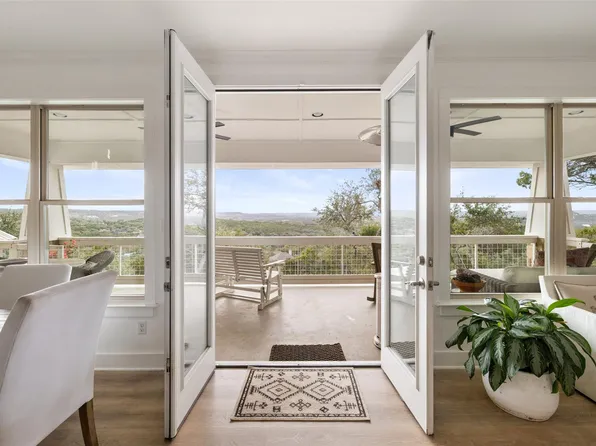 114 Crest View Dr, Wimberley, TX 78676