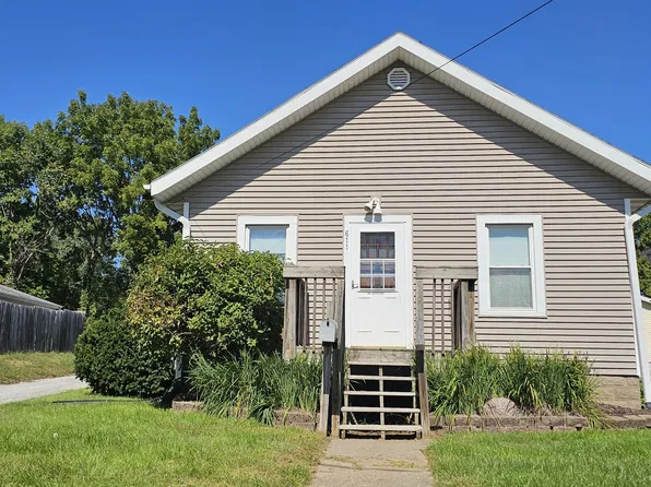 611 Monroe St, Muscatine, IA 52761