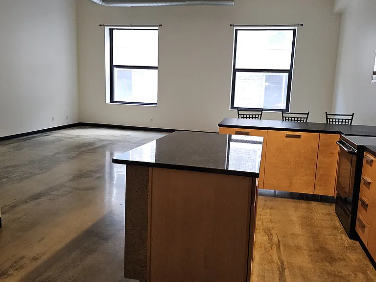 350 Saint Peter St #419 — Photo 24