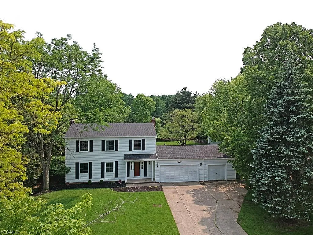 3409 Elmbrook Dr photo 1