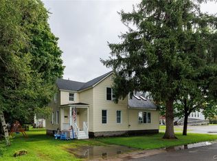 46 Riverside Dr, Carthage, NY 13619