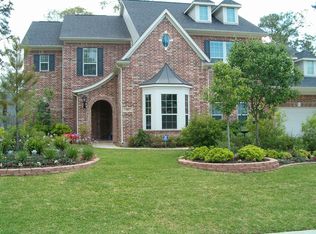 110 N Shawnee Ridge Cir, Spring, TX 77382