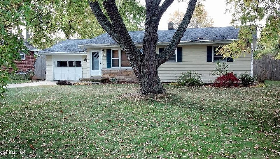 1st image of 1030 Lausman Dr