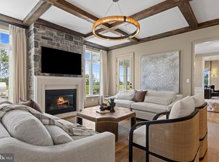 4464 Kleinot Dr, Doylestown, PA 18902