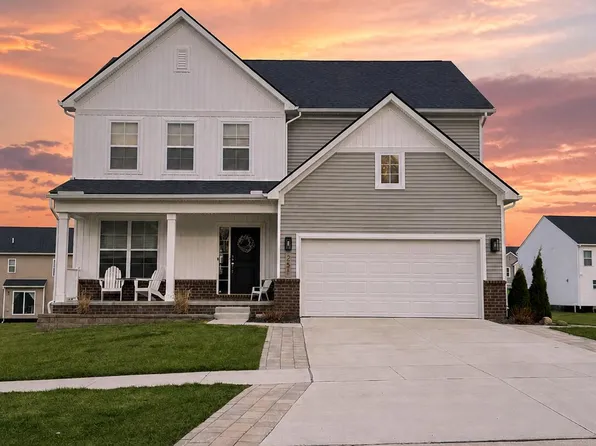 251 Quartz Way, White Lake, MI 48386