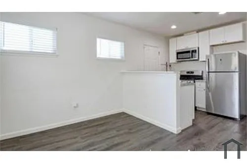 800 Nogales St Photo 1