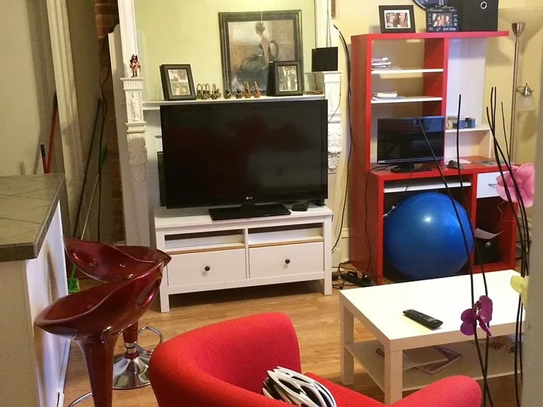 114 S Negley Ave #2B — Photo 4