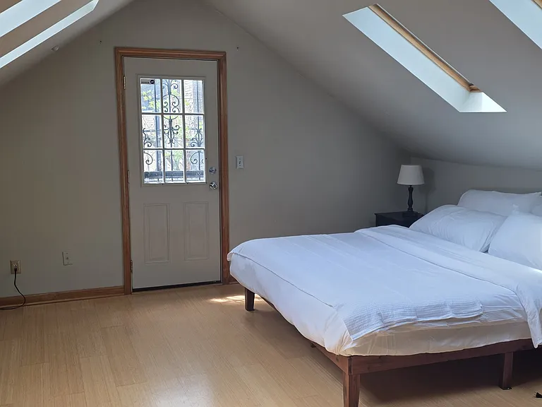1806 N Arlington Pl #A — Photo 9