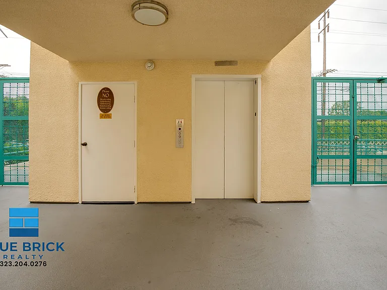 3775 Beethoven St — Photo 26