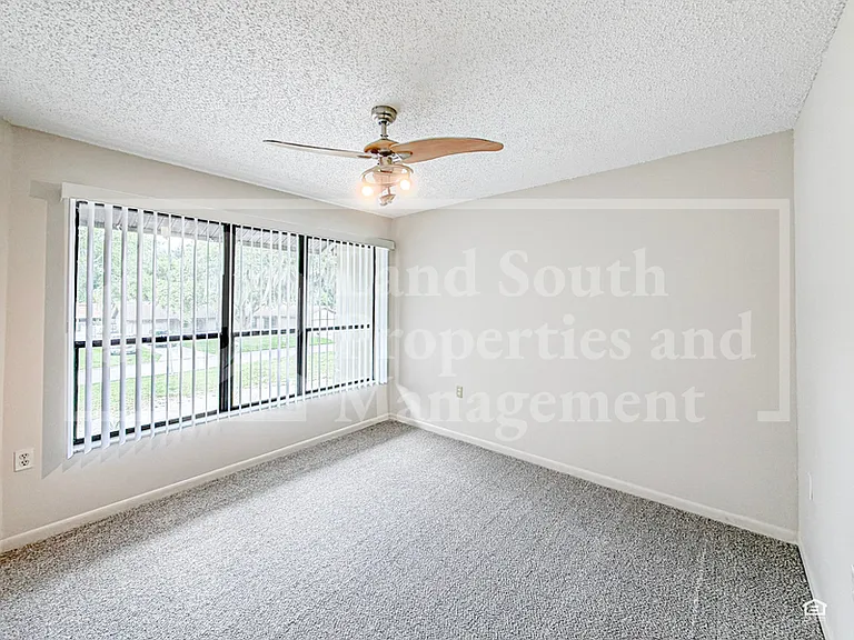 4948 Market Sq — Photo 9