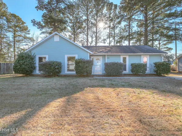 206 Warren Court, Jacksonville, NC 28546