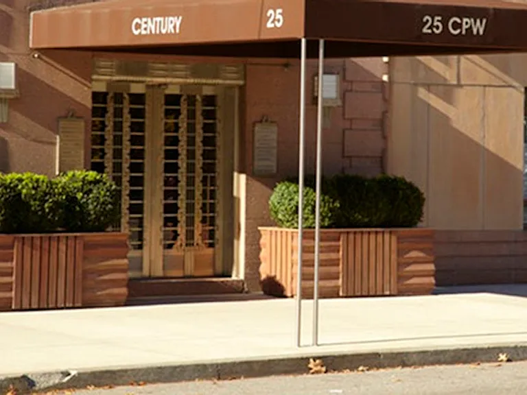 25 Central Park W #14P — Photo 15