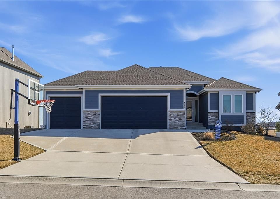 1st image of 4841 Shady Bend Rd