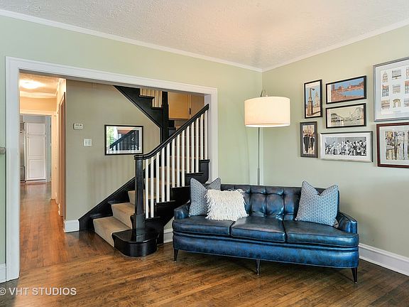 3rd image of 6112 N Caldwell Ave