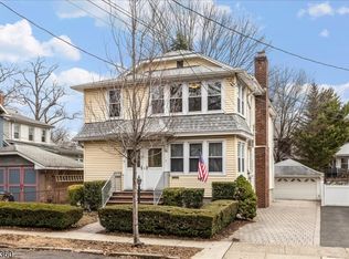 7 Delafield Ave, Rutherford Boro, NJ 07070