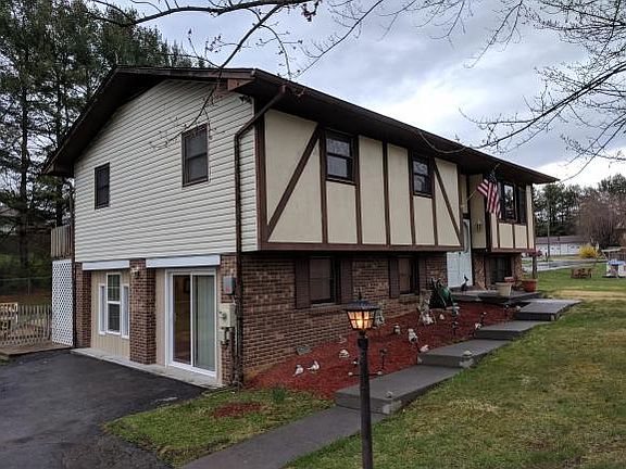 2nd image of 332 Norwood Dr