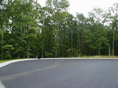 5th image of 619 Arkridge Road