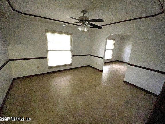5th image of 2631 BOTTOMRIDGE Drive