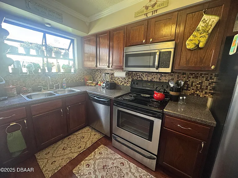 155 White Fawn Dr — Photo 6