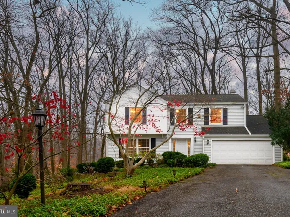 5829 Bellanca Dr, Elkridge, MD 21075