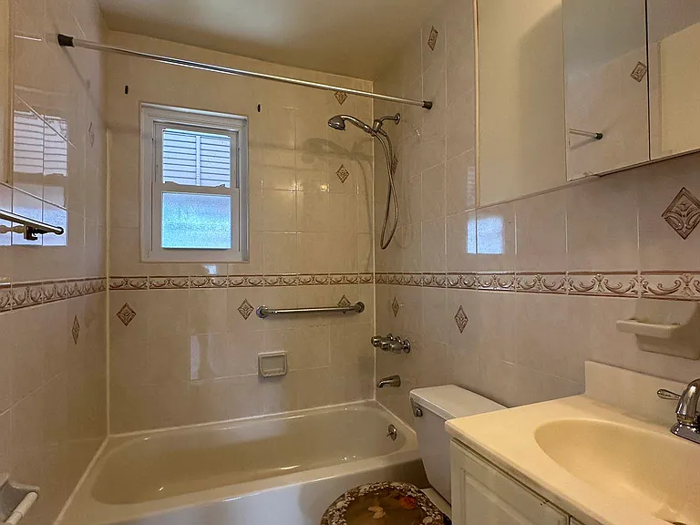 387 Miller Ave #1 — Photo 8