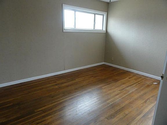 3rd image of 1134 S La Salle Dr