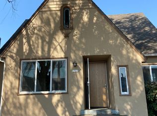 1741 SE Franklin St, Portland, OR 97202