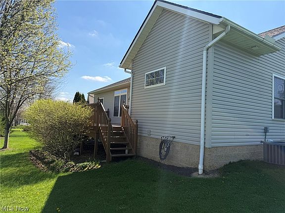 5th image of 2347 Bramble Ln